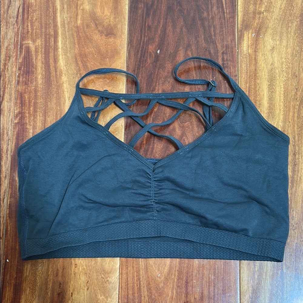 Chic Black Women's Strappy bralette